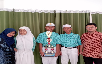 Siswa SMA Negeri 10 Kota Tangerang Selatan Juara 1 dan Favorit Olimpiade Agama Islam Tingkat Nasional