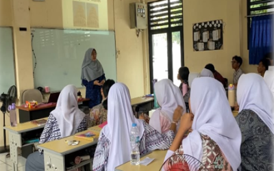 Integrasi Visual Thinking Strategies (VTS) dan Artificial Intelegence (AI) berbasis GEMBIRA Untuk Meningkatkan Pemahaman Siswa